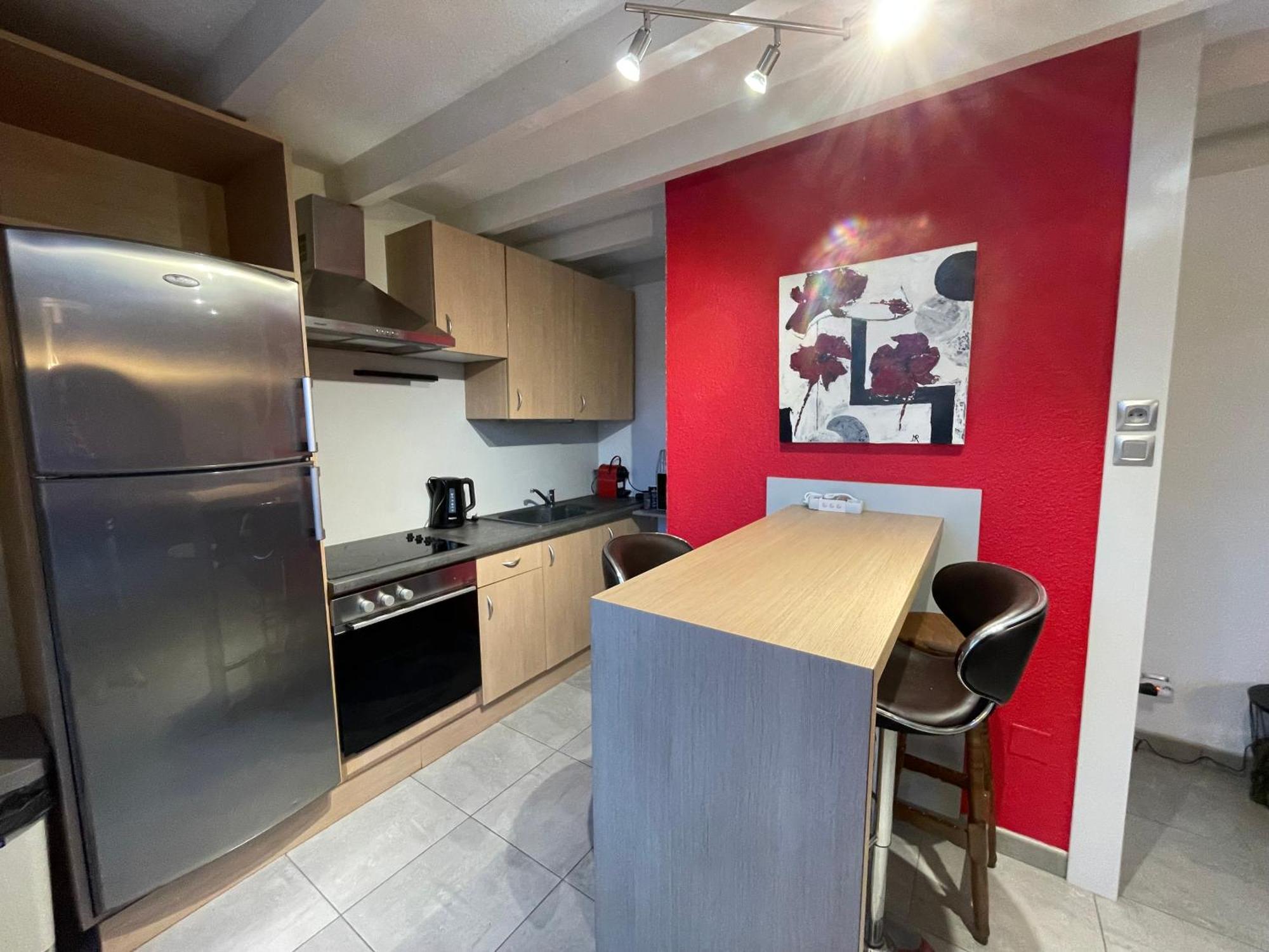 Fathala - Appartement Lumineux En Dernier Etage - Face A La Gare Routiere Sarrebourg Dış mekan fotoğraf